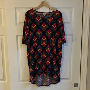 LuLaRoe Vibrant Patterned Tunic Top